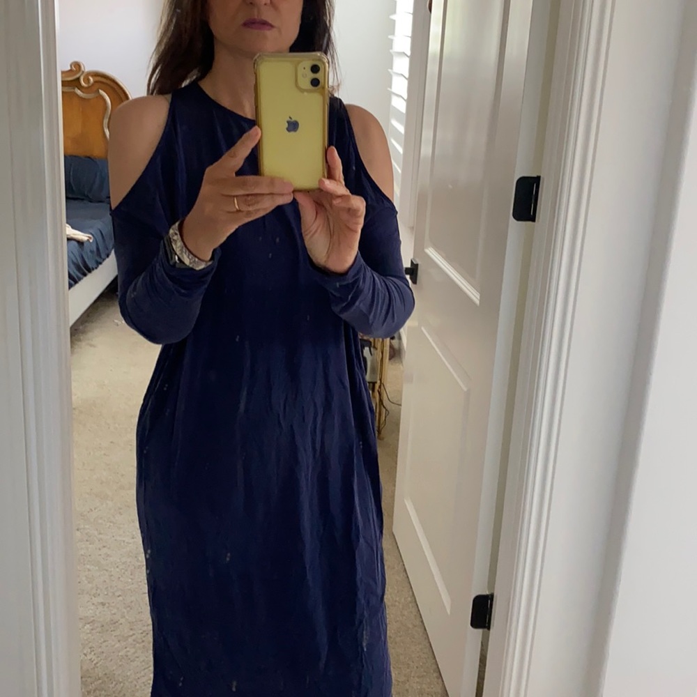 Navy blue cold shoulders ERI + Ali dress